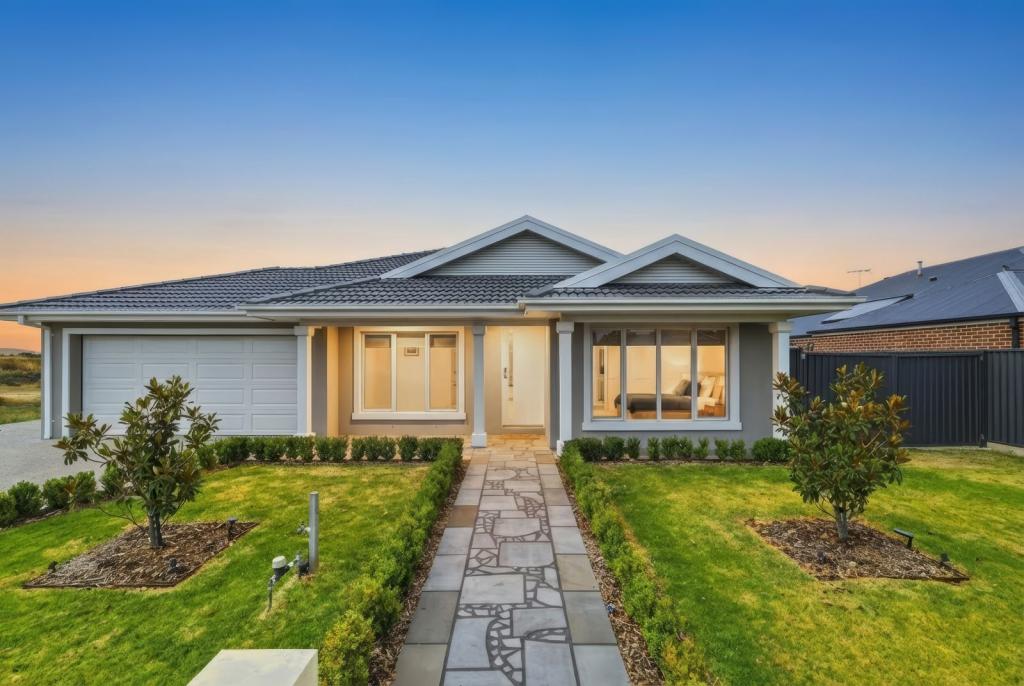 6 Oak Gr, Romsey, VIC 3434