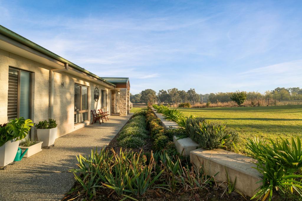 20 Gullifer Lane, Bonegilla, VIC 3691