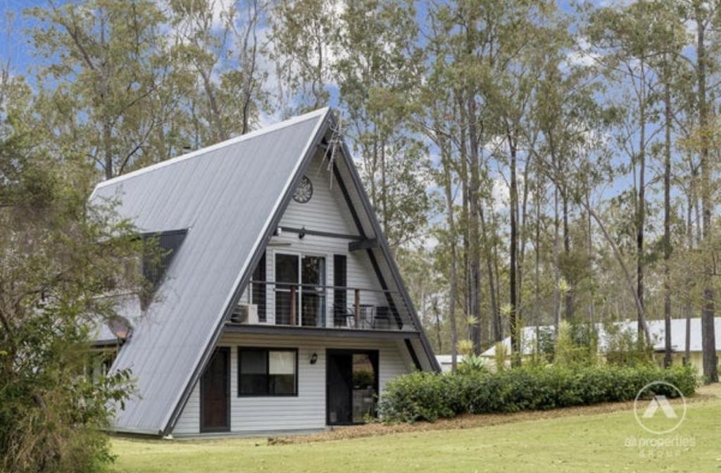 87-93 Campbell Rd, Greenbank, QLD 4124