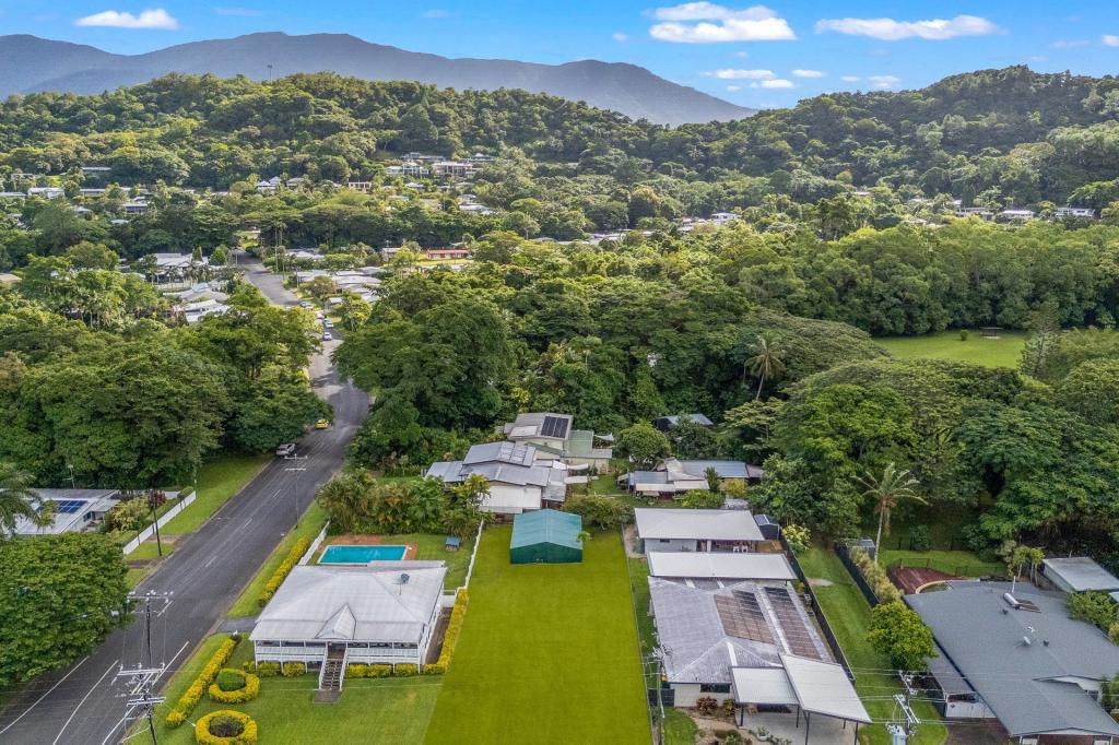 237A MCMANUS ST, WHITFIELD, QLD 4870