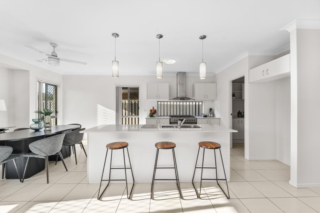 81 Tasman Bvd, Fitzgibbon, QLD 4018