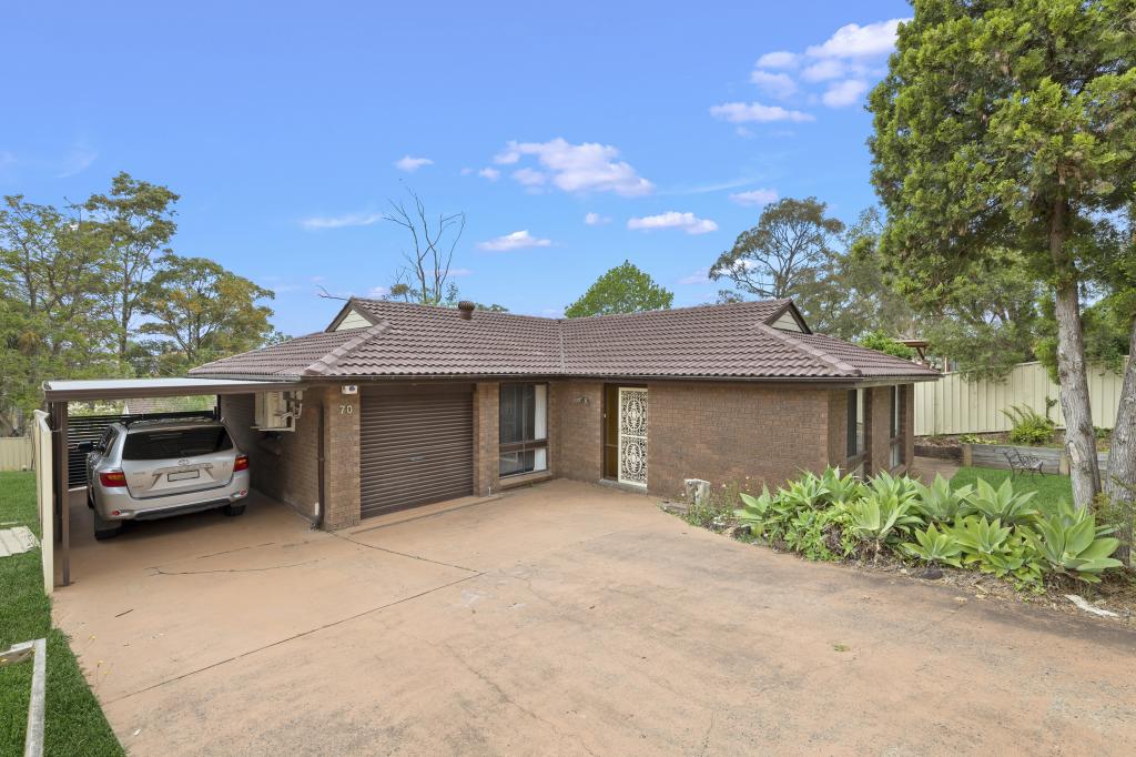 70 Fluorite Pl, Eagle Vale, NSW 2558