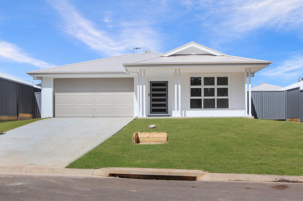 23 Persimmon Pkwy, Thrumster, NSW 2444