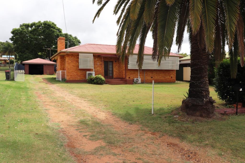 4 Webster St, Kingaroy, QLD 4610