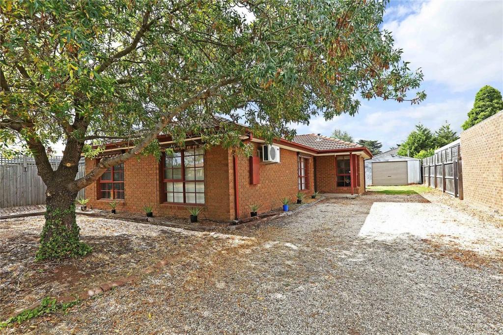 11 Rigel Rd, Lara, VIC 3212