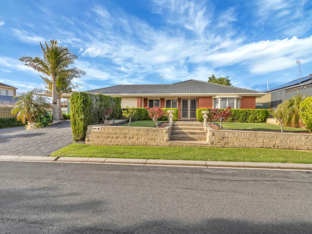 3 Katherine Cres, Craigmore, SA 5114