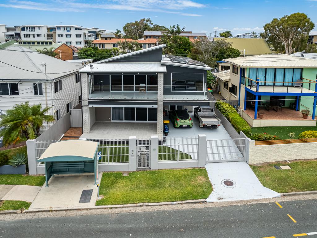 60 Gayundah Esp, Woody Point, QLD 4019