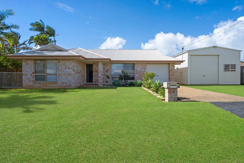 14 Ocean St, Burnett Heads, QLD 4670