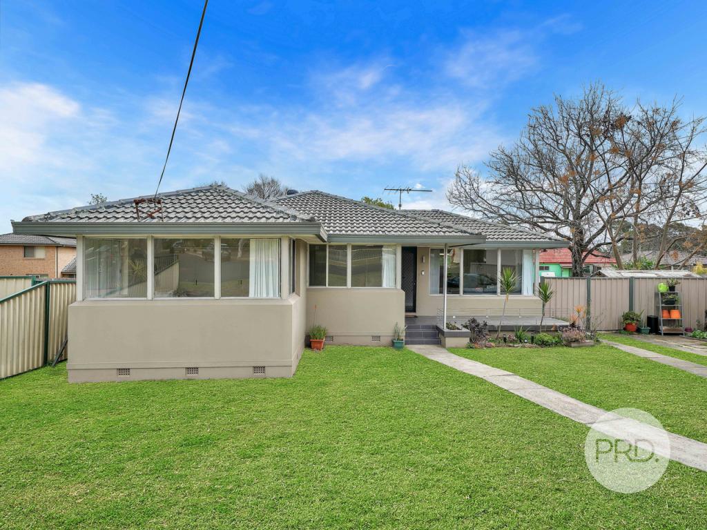 5 Brudenell Ave, Leumeah, NSW 2560