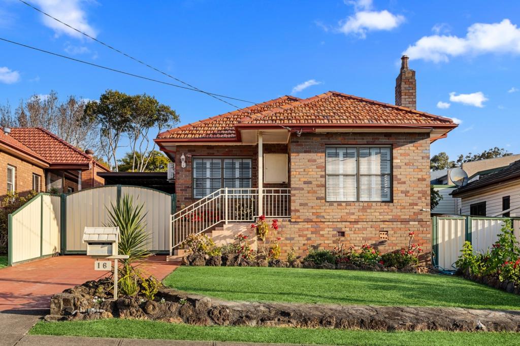 16 Fraser St, Westmead, NSW 2145