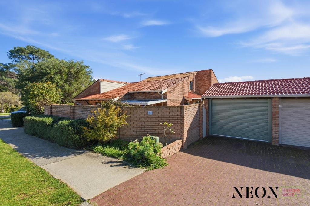 1d Kitchener Rd, Melville, WA 6156