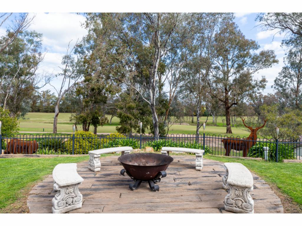 115 Pickworth St, Thurgoona, NSW 2640