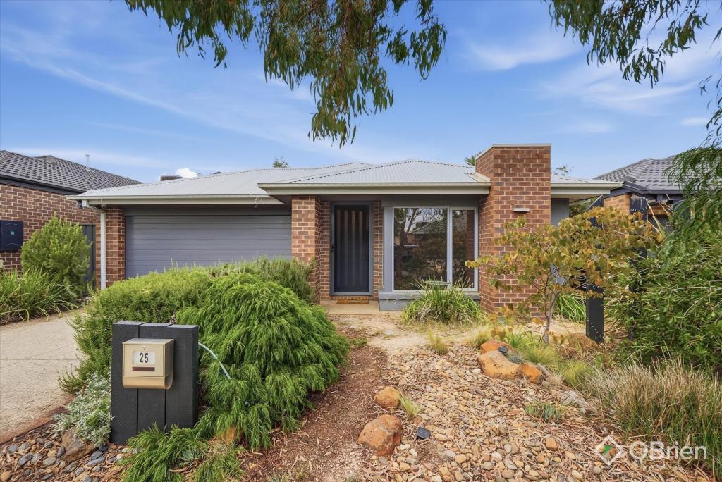 25 Olympic Cct, Strathtulloh, VIC 3338