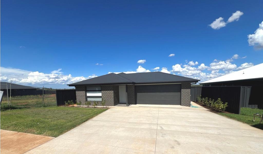 142A BUNGLEGUMBIE RD, DUBBO, NSW 2830