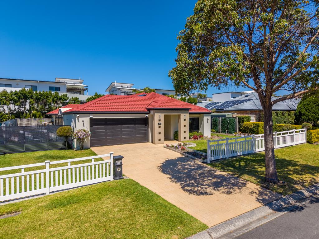 31 Lancewood Cct, Robina, QLD 4226