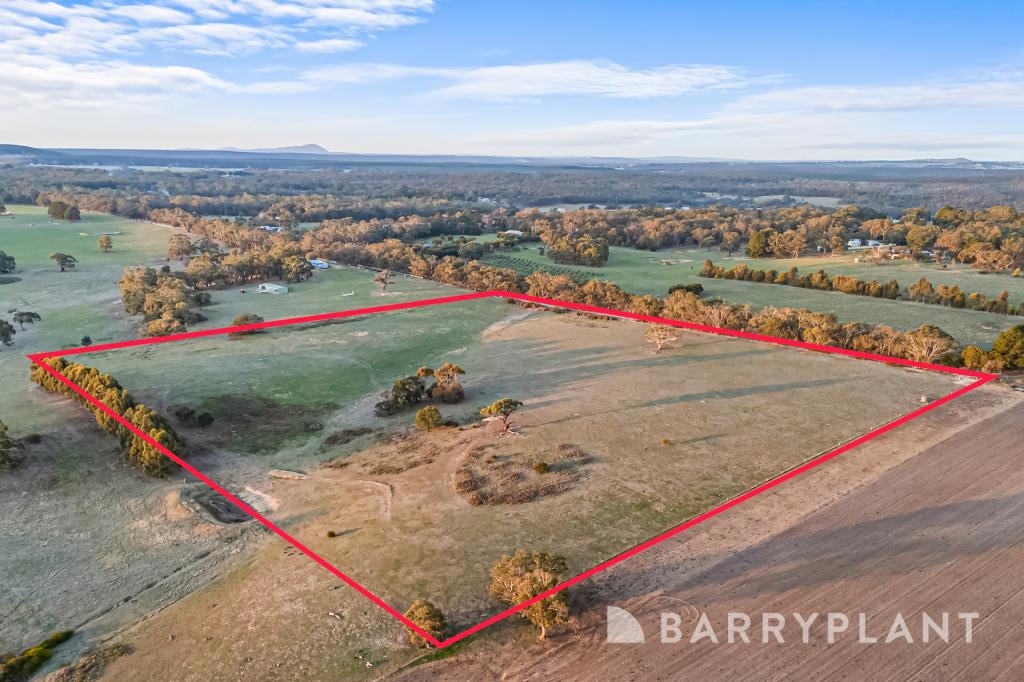 LOT 192 SAVAGE HILL RD, DEREEL, VIC 3352