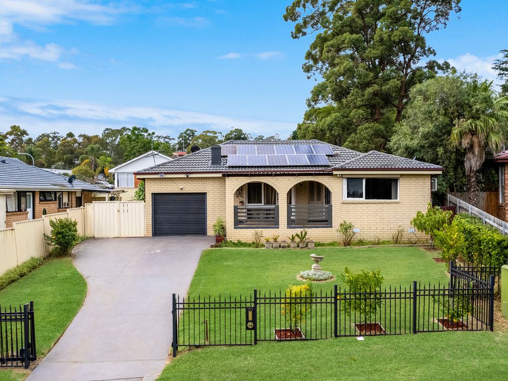 30 Dickens Rd, Ambarvale, NSW 2560