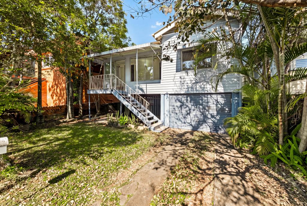11 Water St, Red Hill, QLD 4059