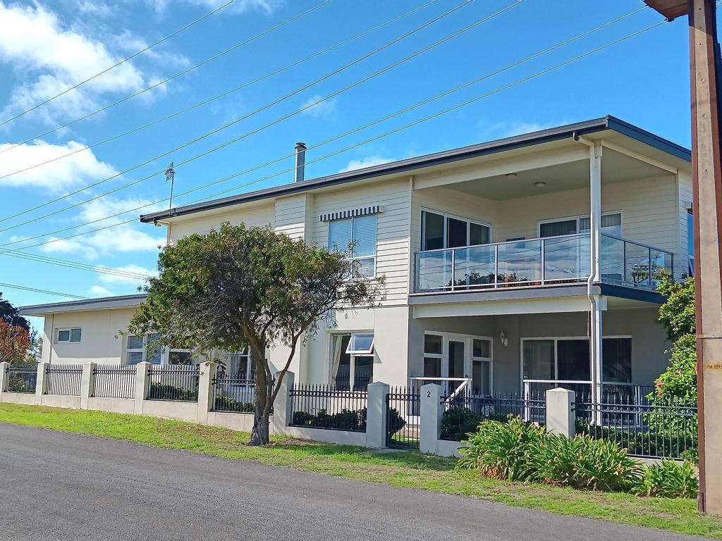 2 Charles St, Encounter Bay, SA 5211