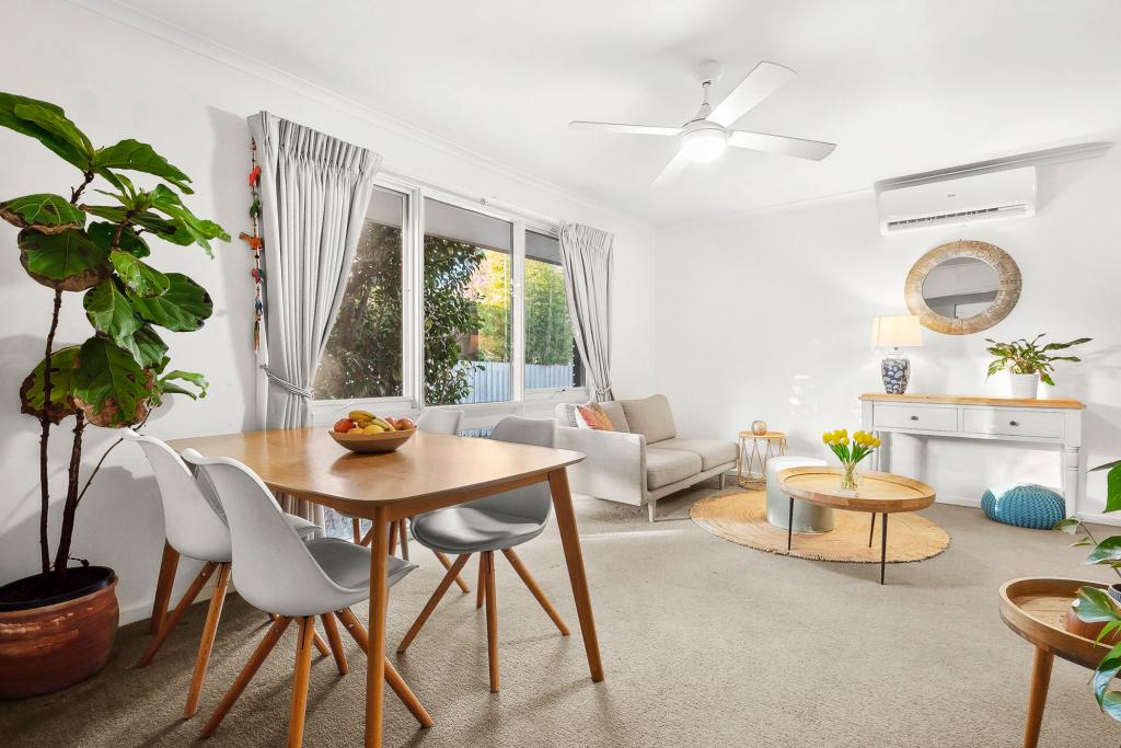 2/5 GRANT RD, SOMERVILLE, VIC 3912