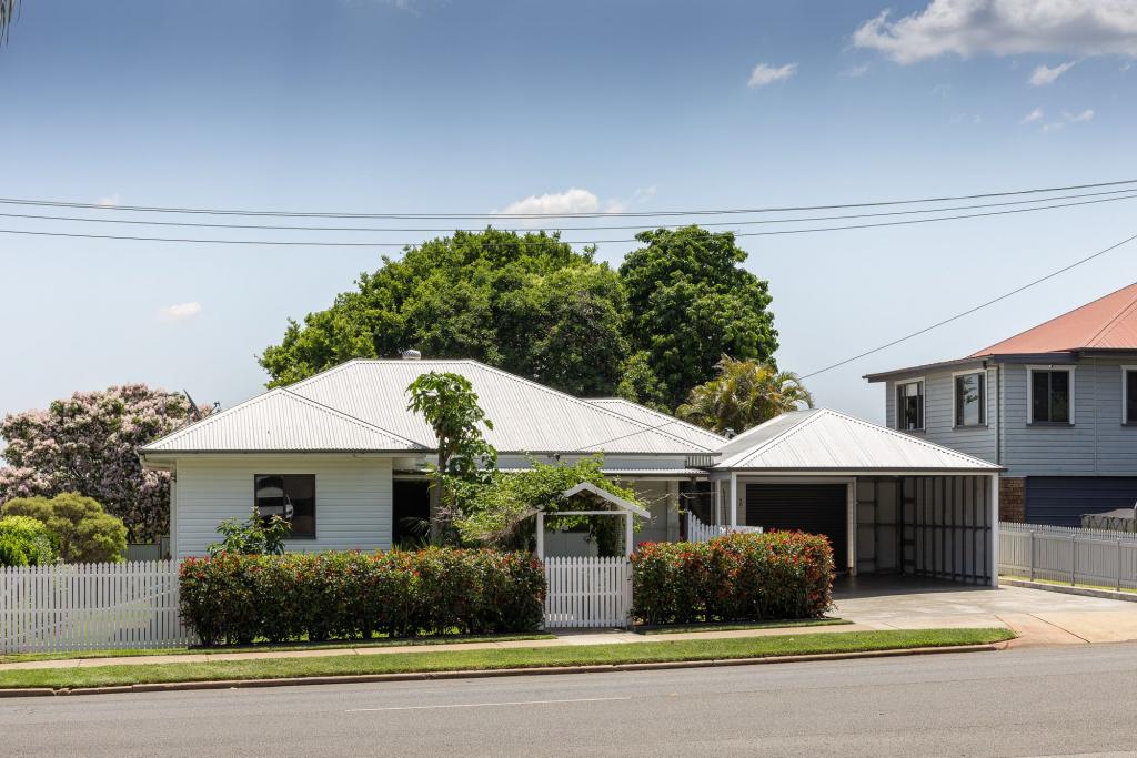 25 Hume St, North Toowoomba, QLD 4350