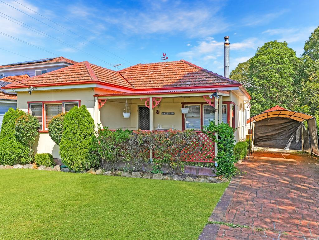 87 DILKE RD, PADSTOW HEIGHTS, NSW 2211