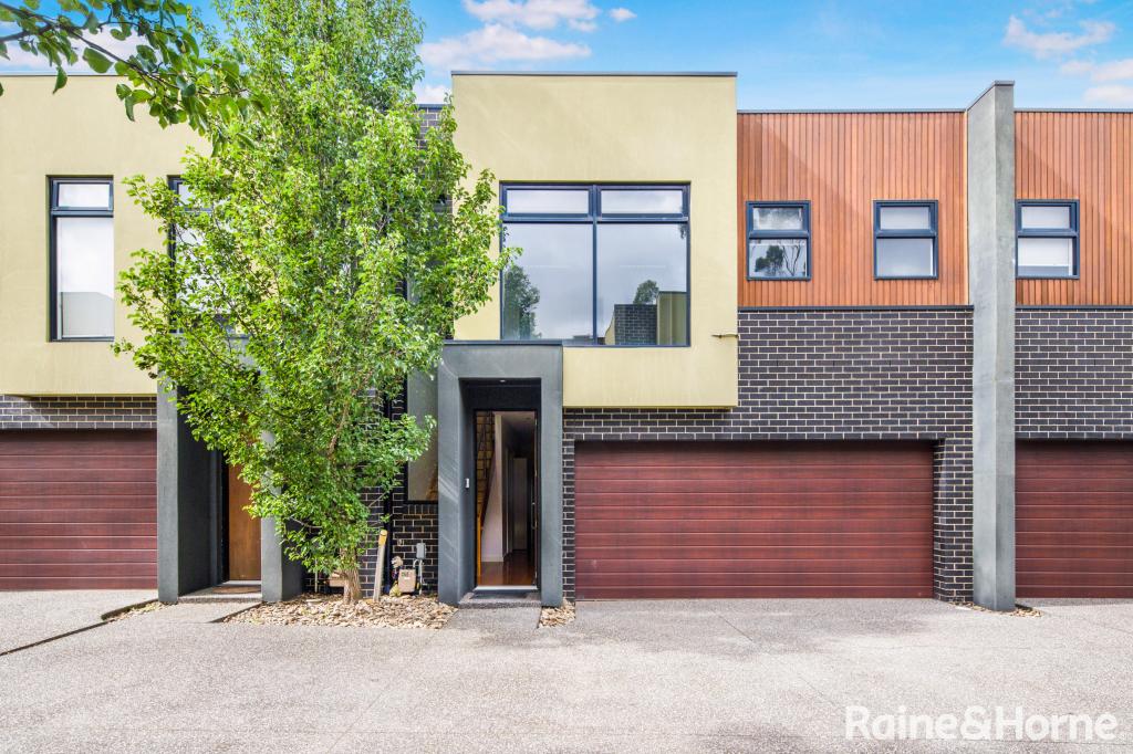 3/5 Chelsworth Pl, Caroline Springs, VIC 3023