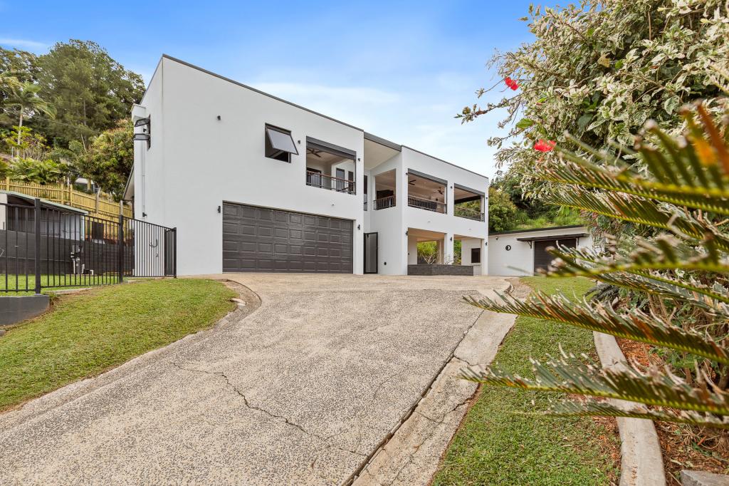 8 SEAVIEW CL, BAYVIEW HEIGHTS, QLD 4868
