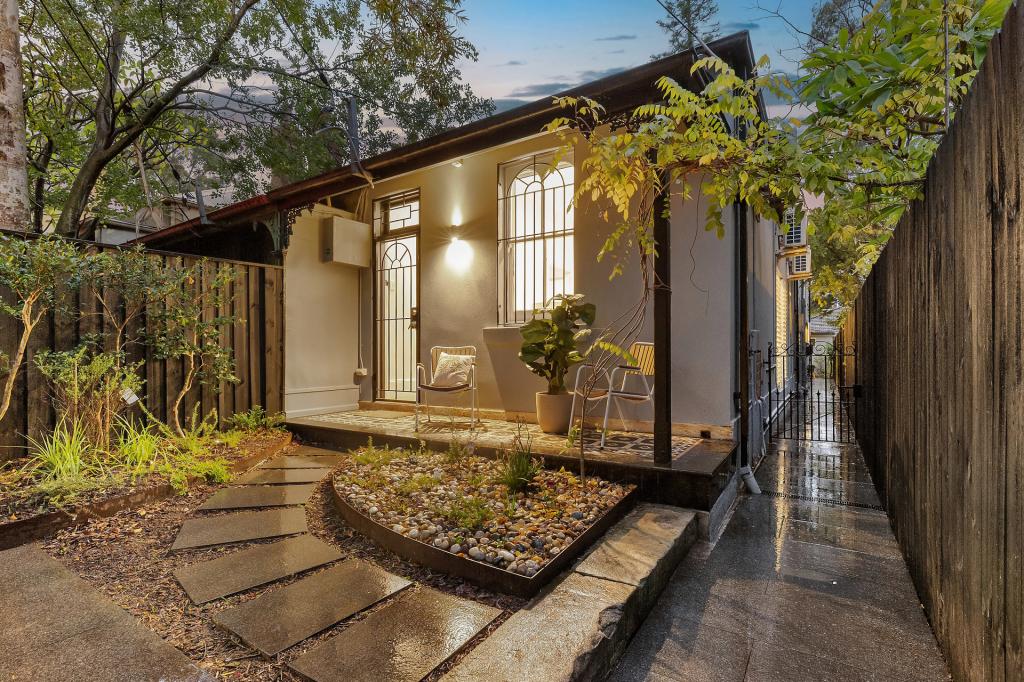 44 Camden St, Newtown, NSW 2042