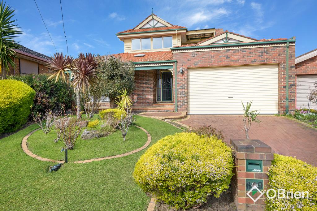 69 Mount Erin Cres, Frankston South, VIC 3199