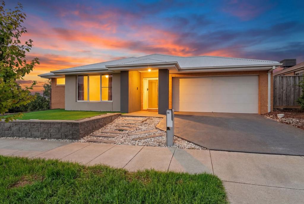 38 PORTER AVE, MADDINGLEY, VIC 3340