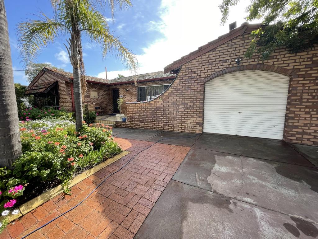 20 Mona Ave, Beckenham, WA 6107