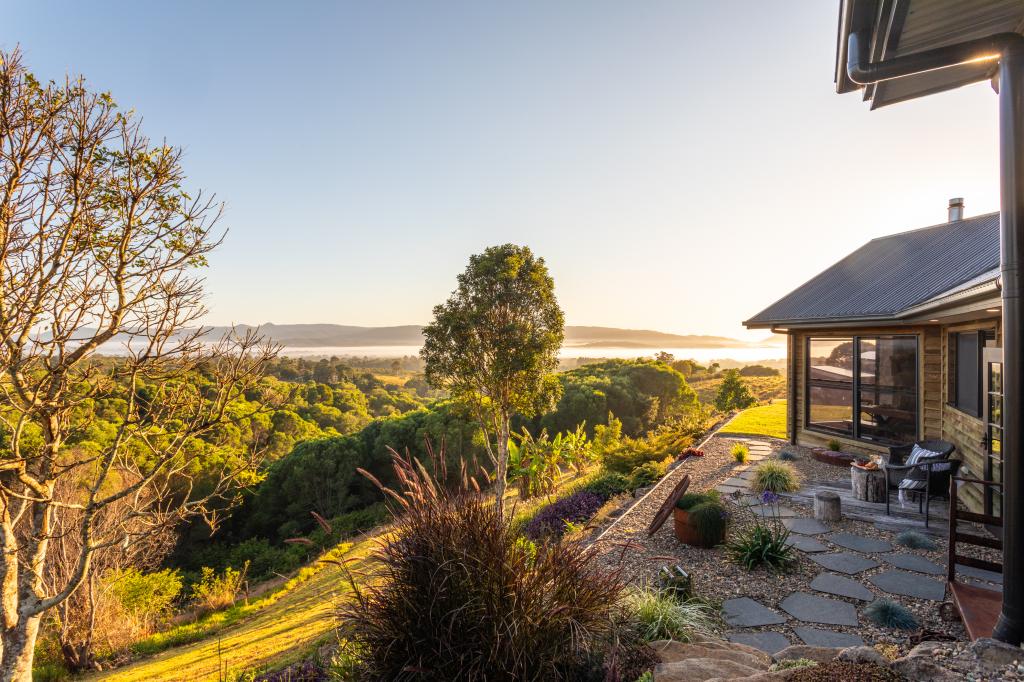 52 Kenman Rd, Traveston, QLD 4570