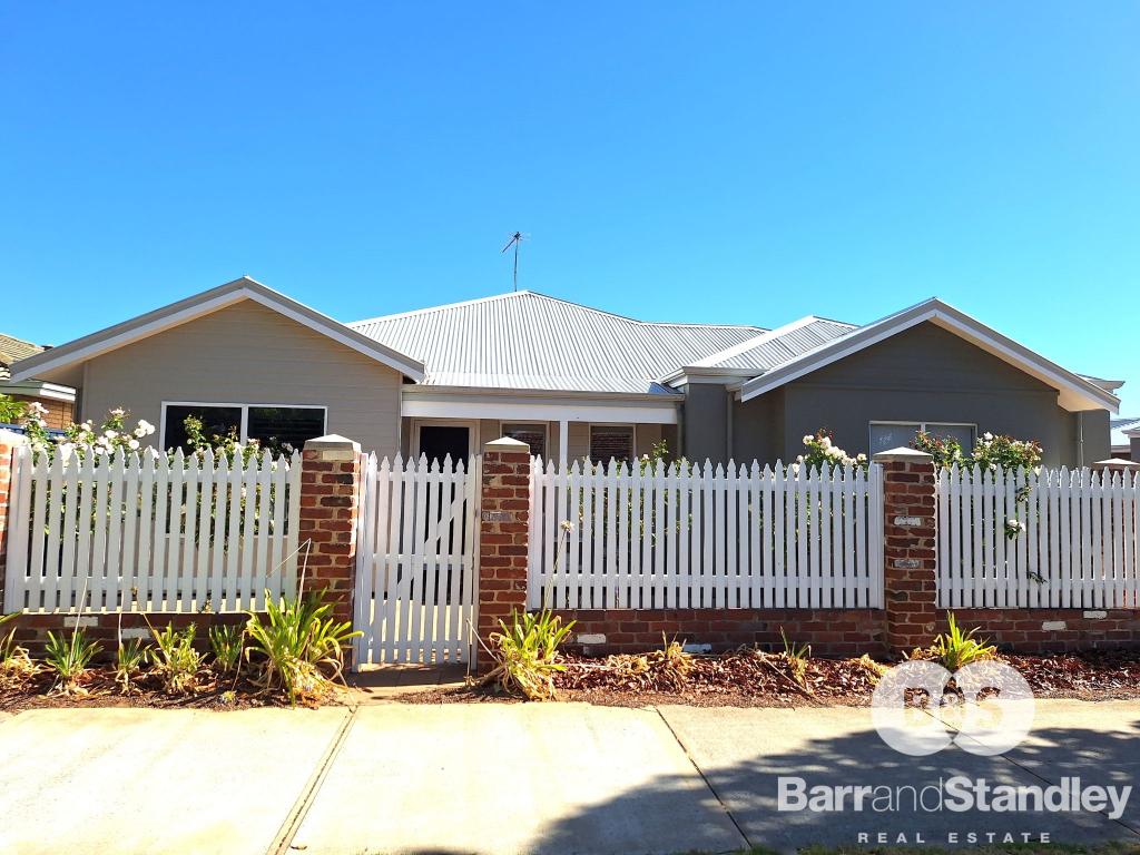 1/9 Sir James Ave, Harvey, WA 6220