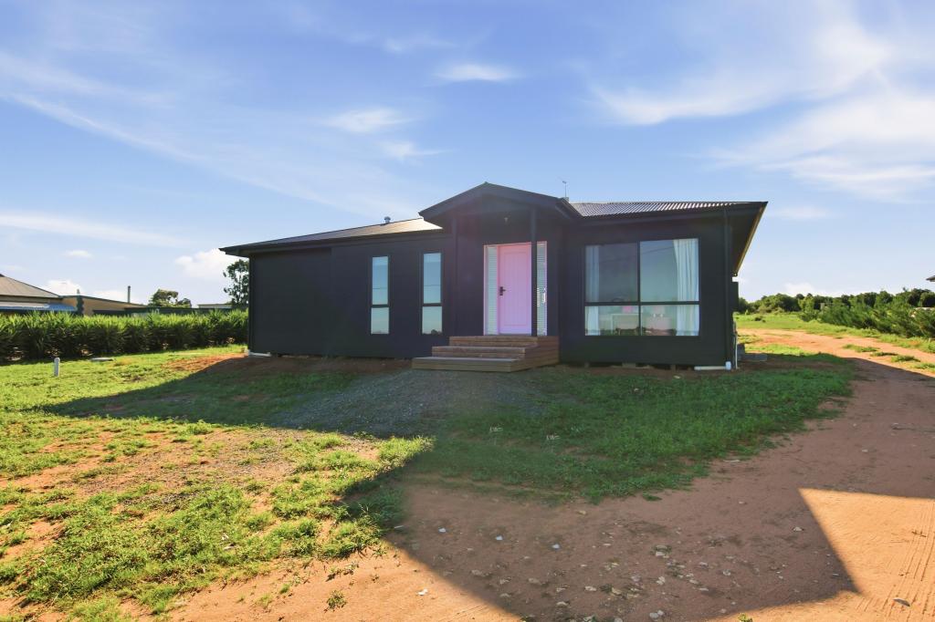 79 Blake Rd, Waikerie, SA 5330