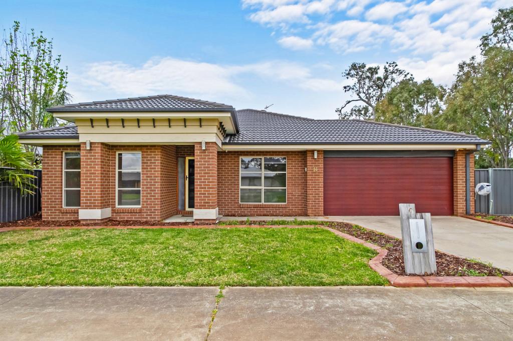 14 Killeen St, Stratford, VIC 3862