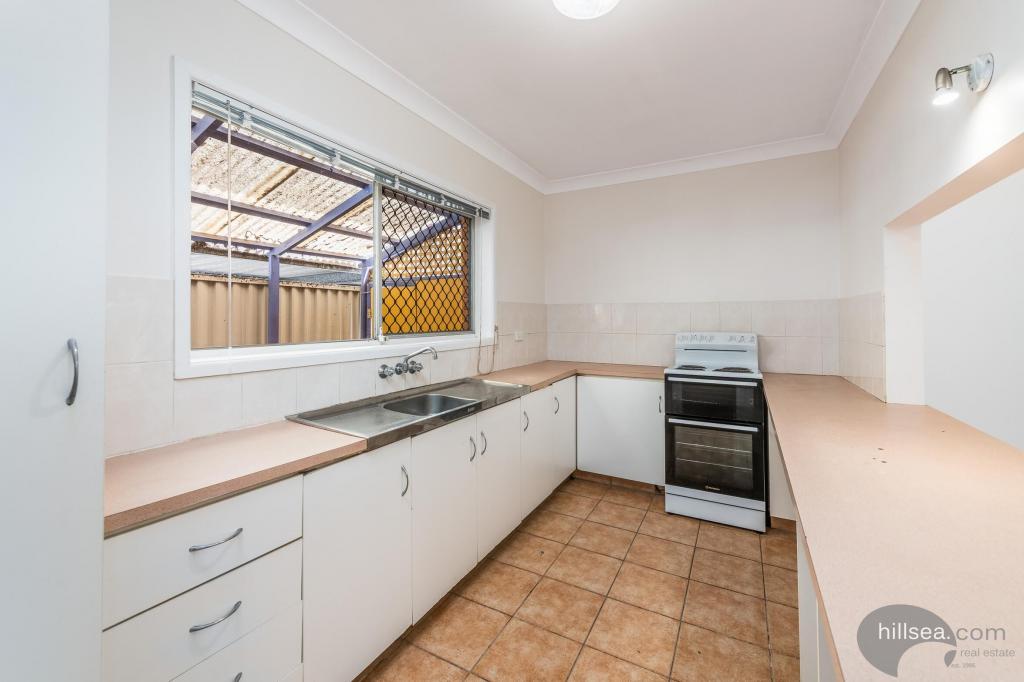 3/18 CENTRAL ST, LABRADOR, QLD 4215
