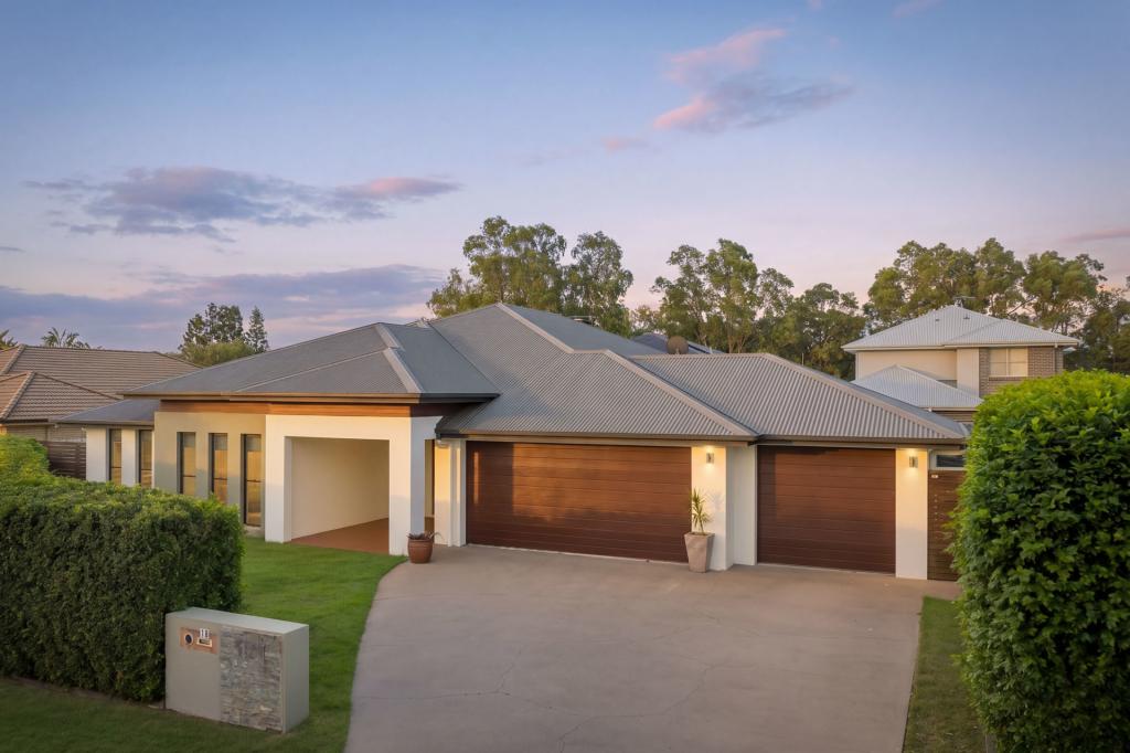 18 Stacey Cl, Moggill, QLD 4070