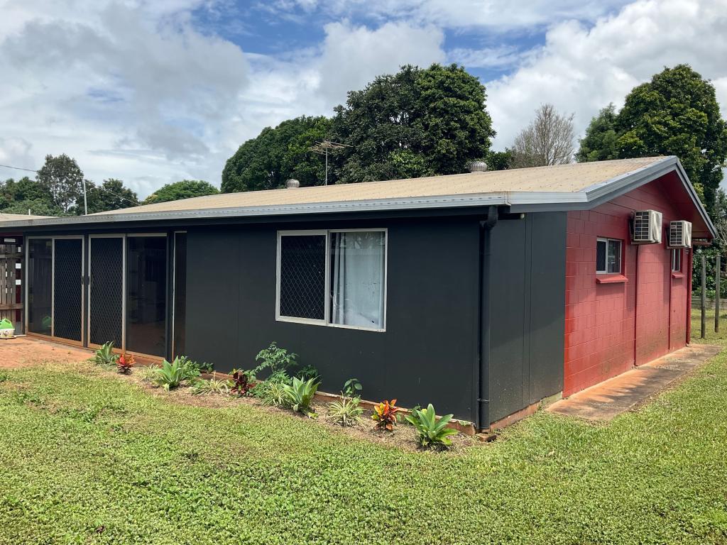 21 Walker St, Kairi, QLD 4872