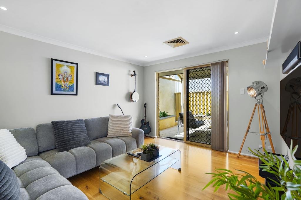 2/80 HAMILTON ST, OSBORNE PARK, WA 6017