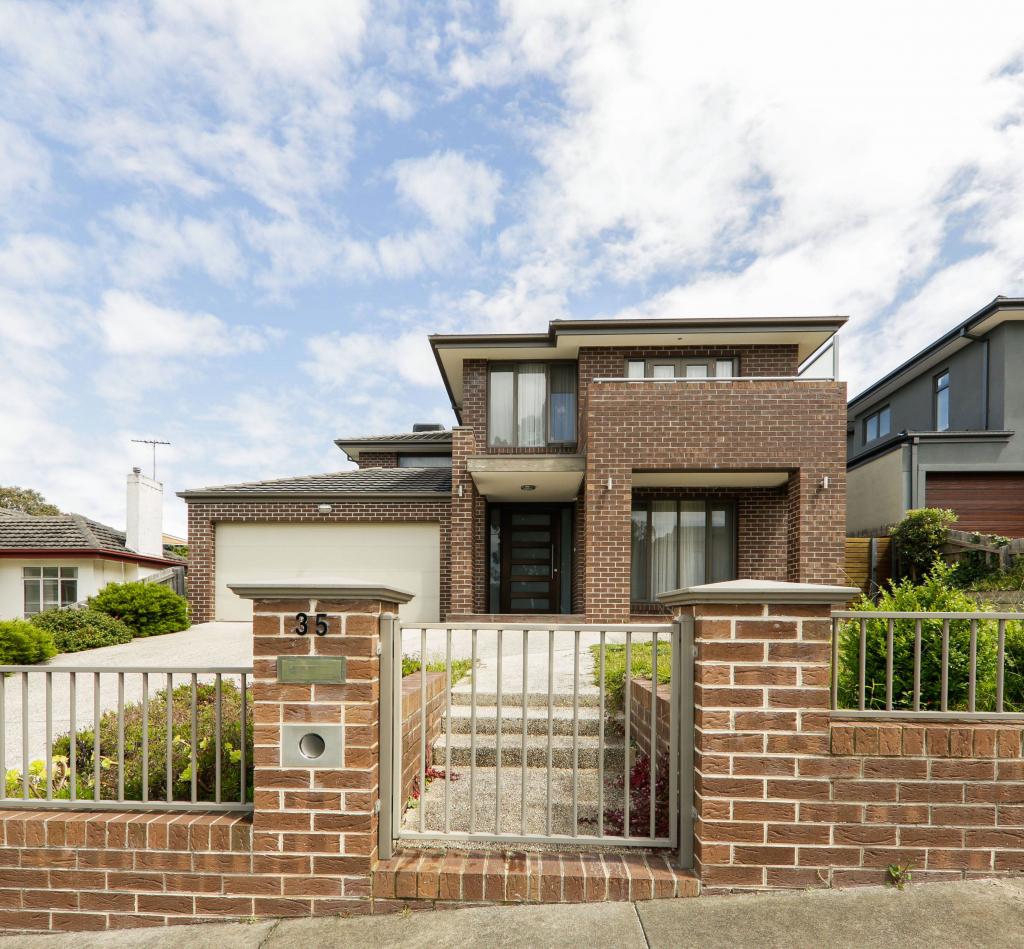 35 Daniel St, Burwood, VIC 3125