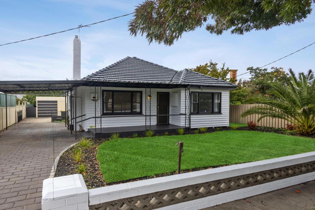 6 Olympic Pde, Kangaroo Flat, VIC 3555