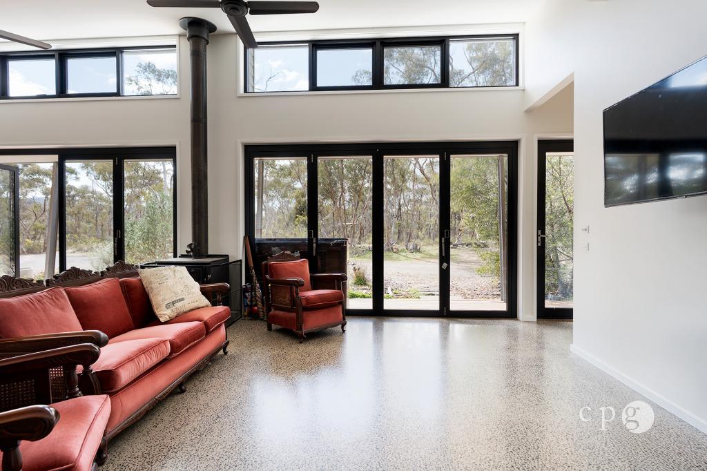 378 Sandy Creek Rd, Maldon, VIC 3463