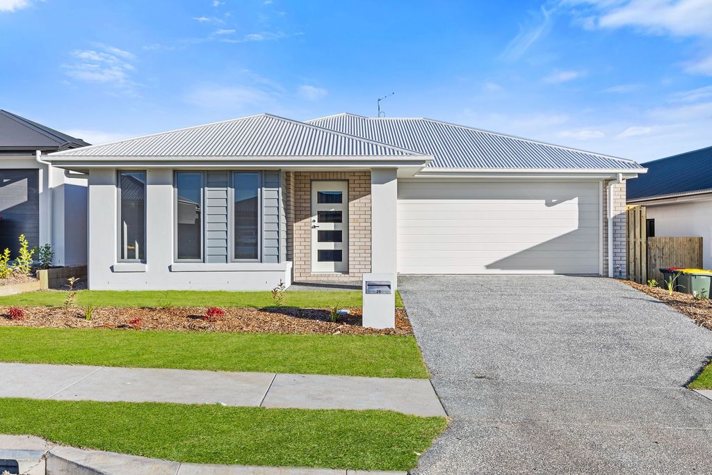 28 Sprout St, Greenbank, QLD 4124