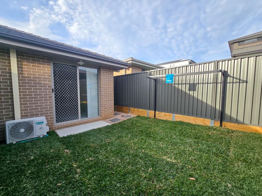 39a Savoy St, Austral, NSW 2179