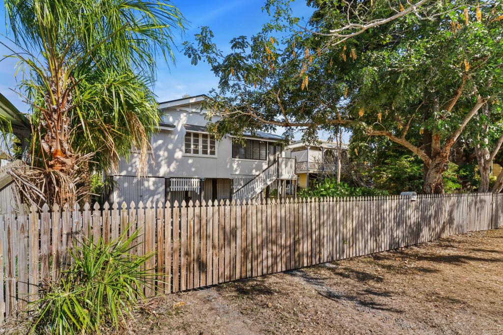 94 Talford St, The Range, QLD 4700