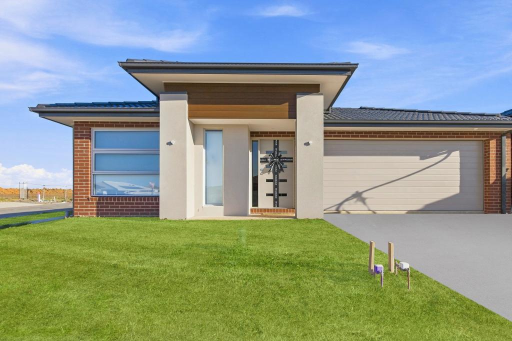 32 Papaya Way, Clyde, VIC 3978