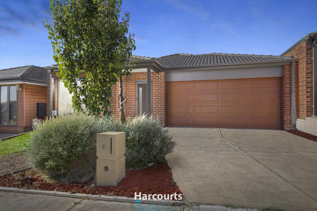 8 Welland Dr, Mickleham, VIC 3064