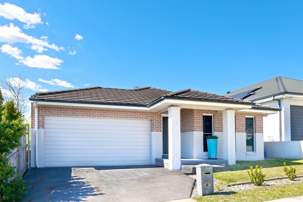 40 DARUG AVE, GLENMORE PARK, NSW 2745