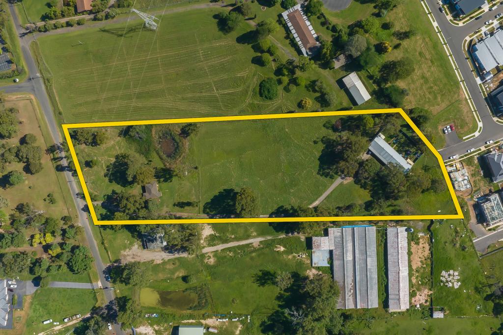82 Woolgen Park Rd, Leppington, NSW 2179